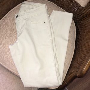 Old Navy “the rockstar” white denim